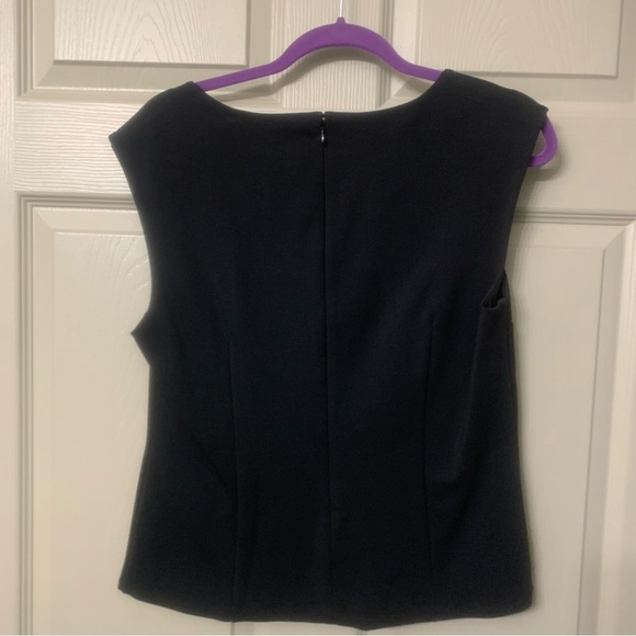 White House Black Markt 12 - square neckline top - NWT - Picture 2 of 6